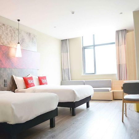 Ibis Nanjing Tianyin Avenue Hotel Exterior photo