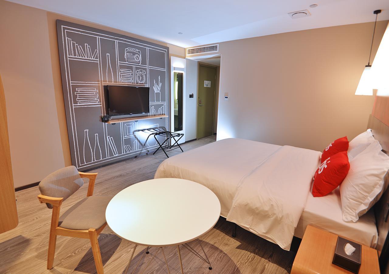 Ibis Nanjing Tianyin Avenue Hotel Exterior photo
