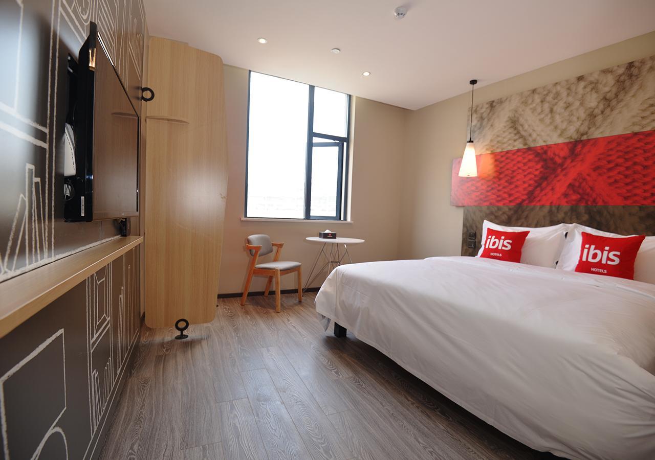 Ibis Nanjing Tianyin Avenue Hotel Exterior photo