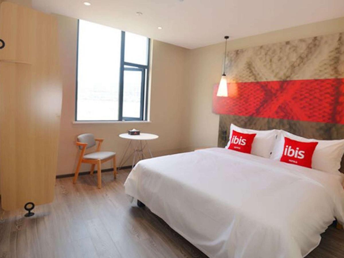 Ibis Nanjing Tianyin Avenue Hotel Exterior photo